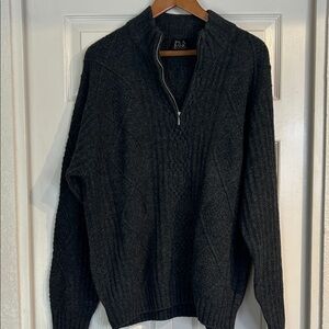 Joseph A Bank Cable knit Lambswool Sweater